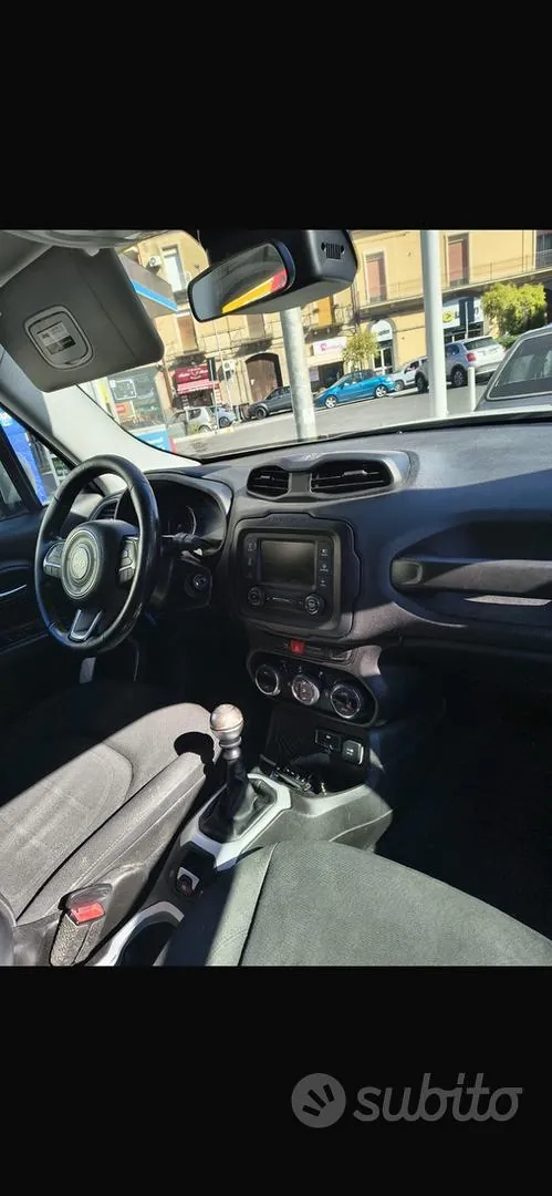 Jeep Renegade 2016 photo 5