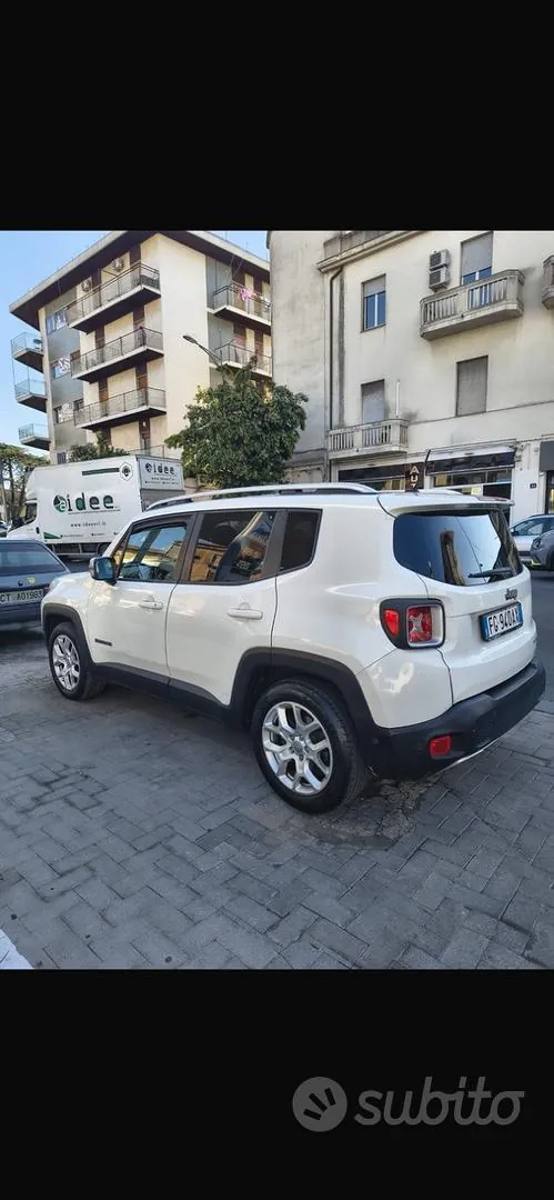 Jeep Renegade 2016 photo 4