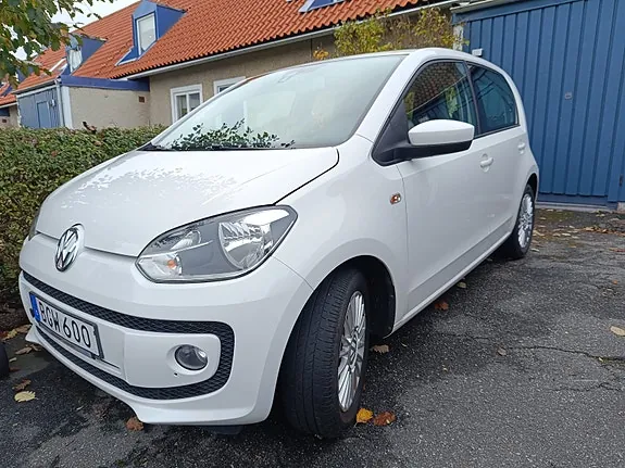 Volkswagen Up