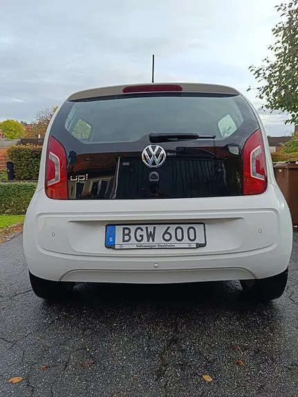 Volkswagen Up 2014 photo 3