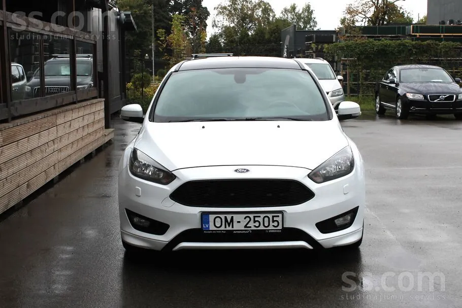 Ford Focus 2016 photo 2