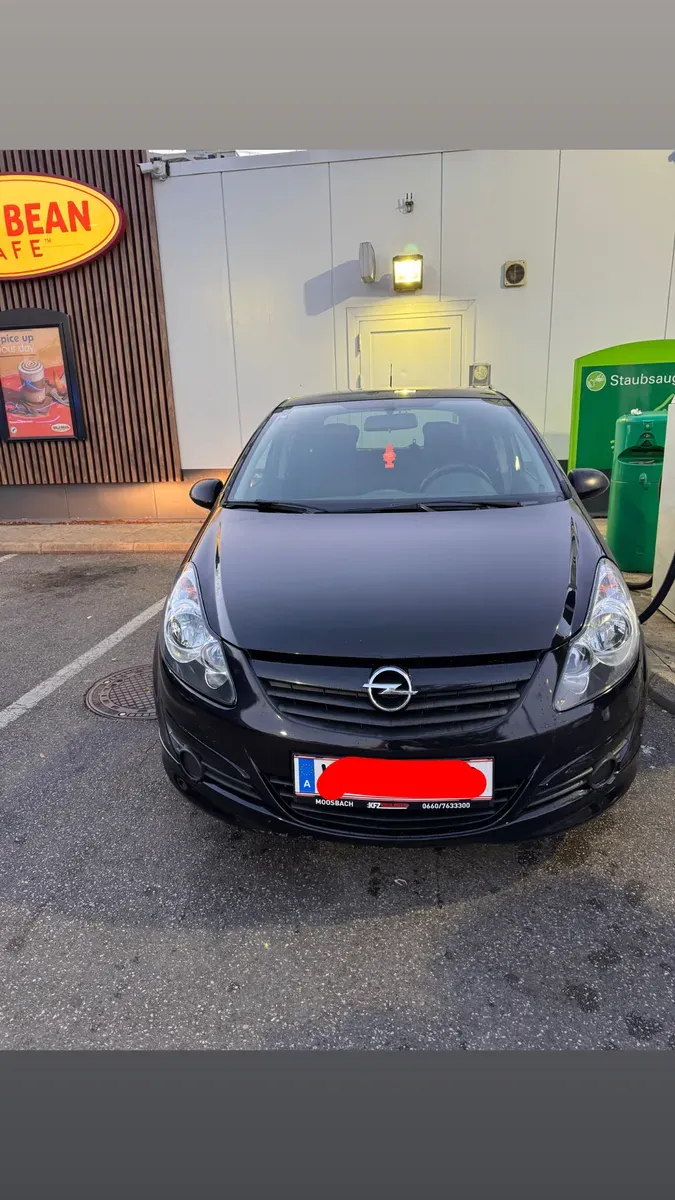 Opel Corsa 2010 photo 3