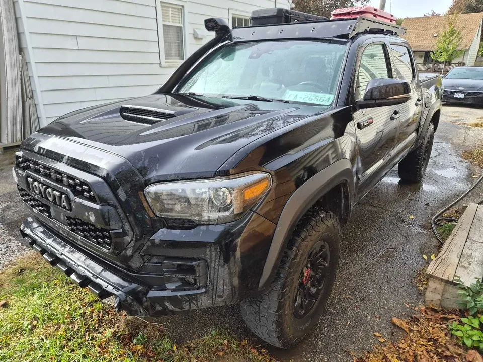 Toyota Tacoma 2013 photo 2