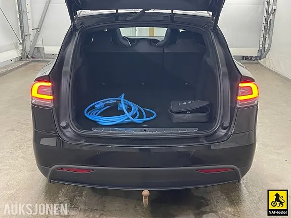 Tesla Model X 2019 photo 4
