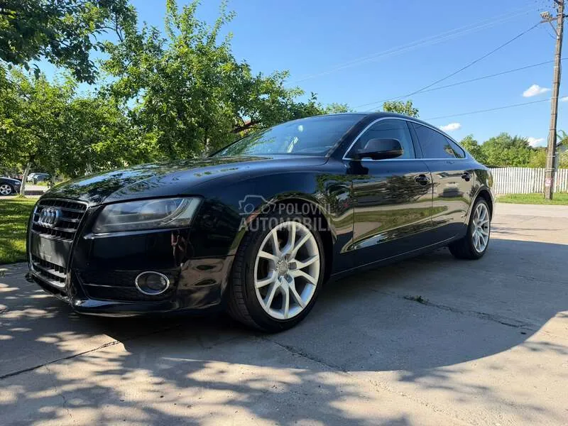 Audi A5 2011 photo 4