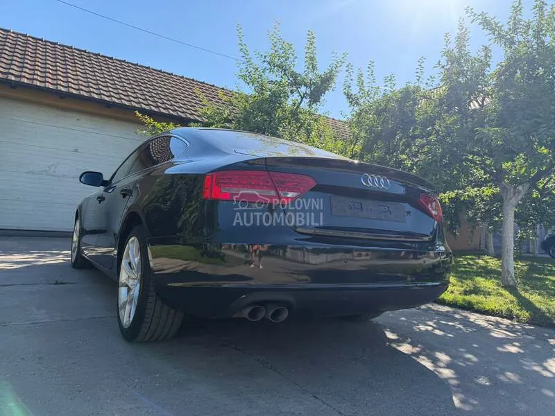 Audi A5 2011 photo 5