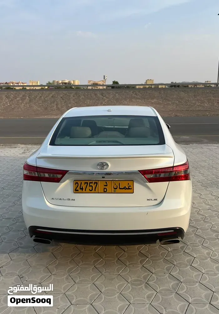 Toyota Avalon 2017 photo 3
