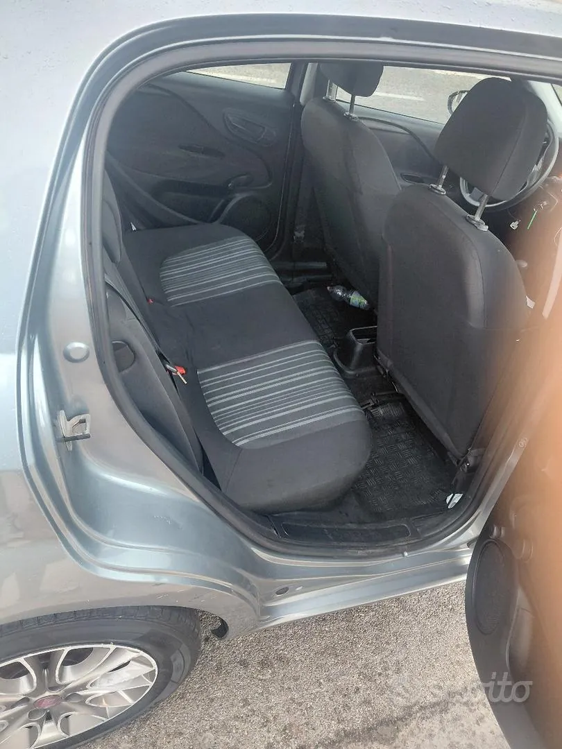 Fiat Punto Evo 2011 photo 5
