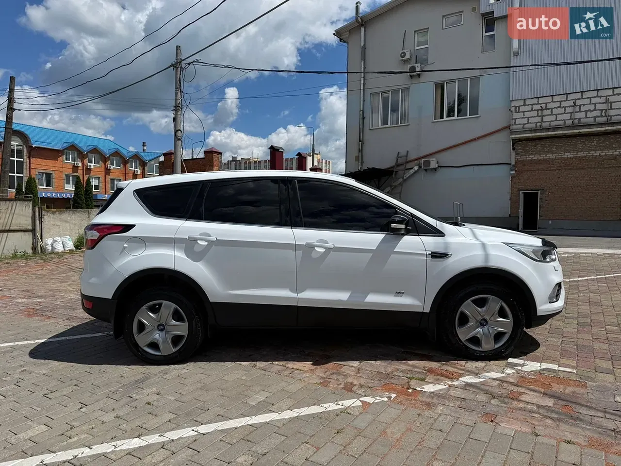 Ford Kuga 2017 photo 3