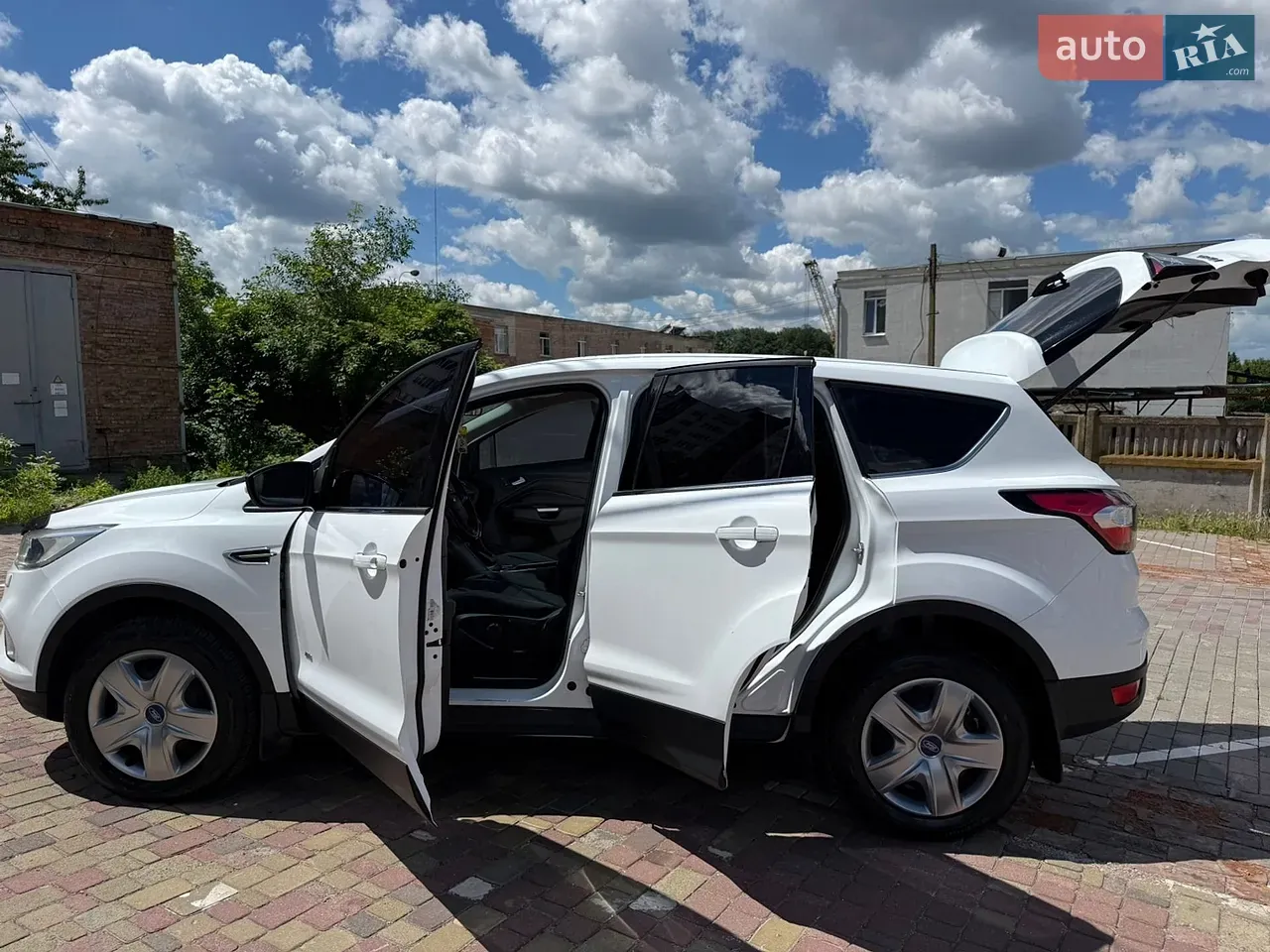 Ford Kuga 2017 photo 5