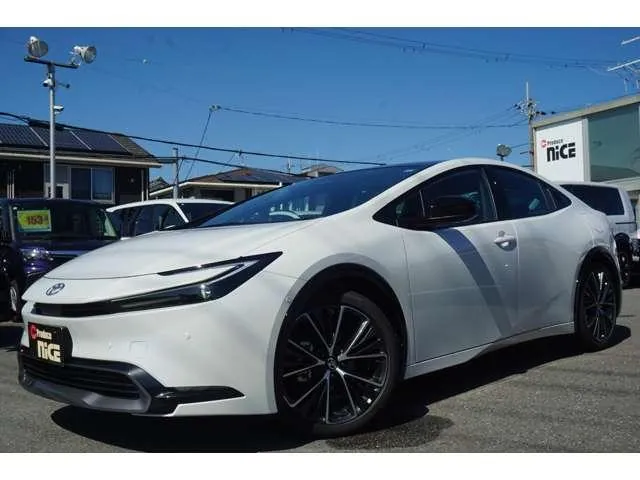 Toyota Prius Z 2026 photo 5