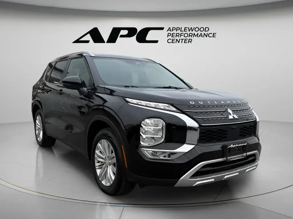 Mitsubishi Outlander 2023 photo 4