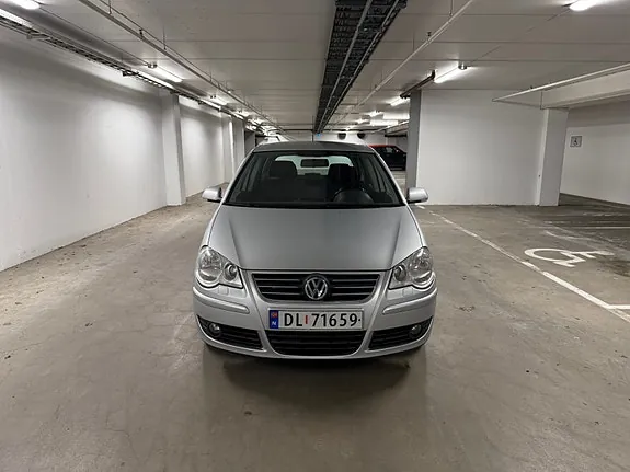 Volkswagen Polo 2007 photo 2