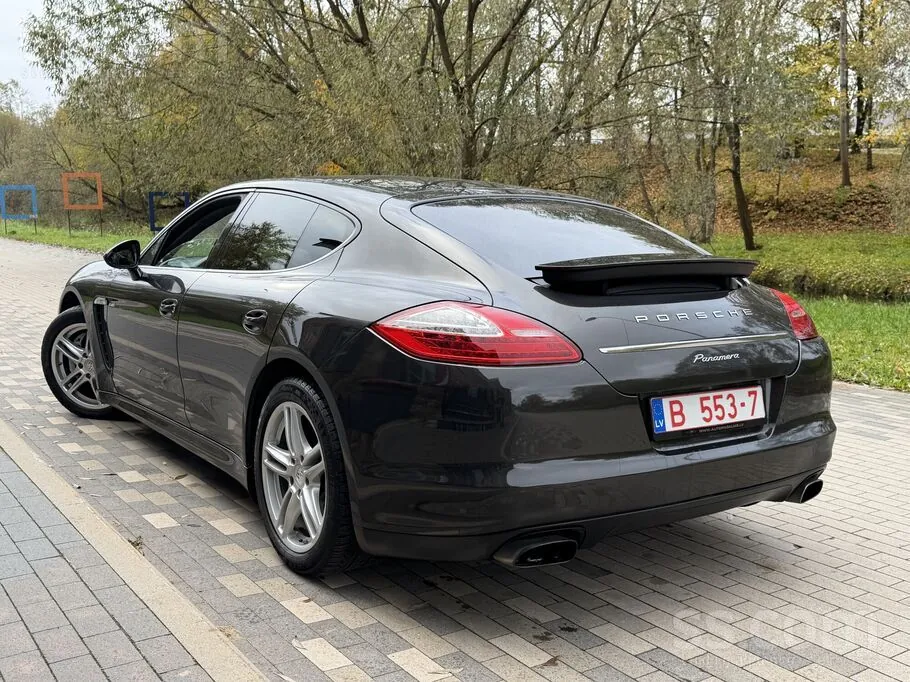 Porsche Panamera 2012 photo 5