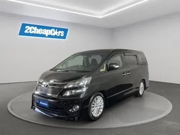 Toyota Vellfire 2013 photo 2