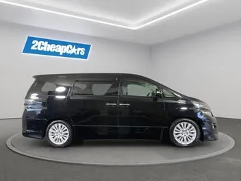 Toyota Vellfire 2013 photo 5