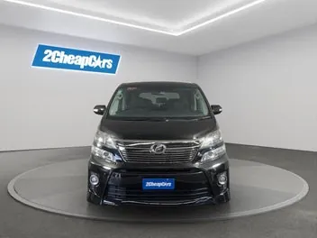 Toyota Vellfire 2013 photo 3