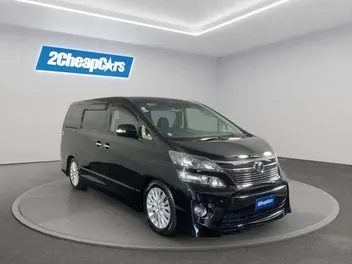 Toyota Vellfire 2013 photo 4
