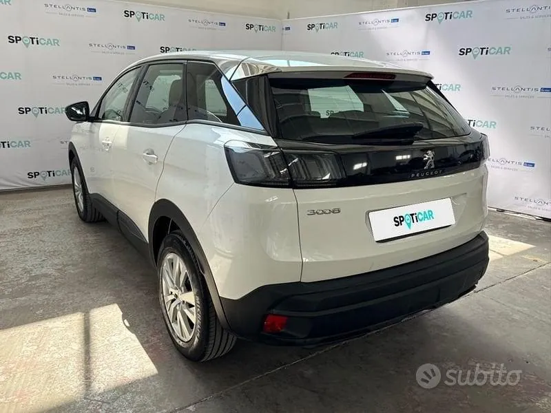 Peugeot 3008 2022 photo 3