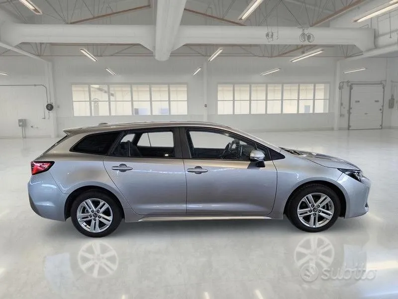 Toyota Corolla 2022 photo 3