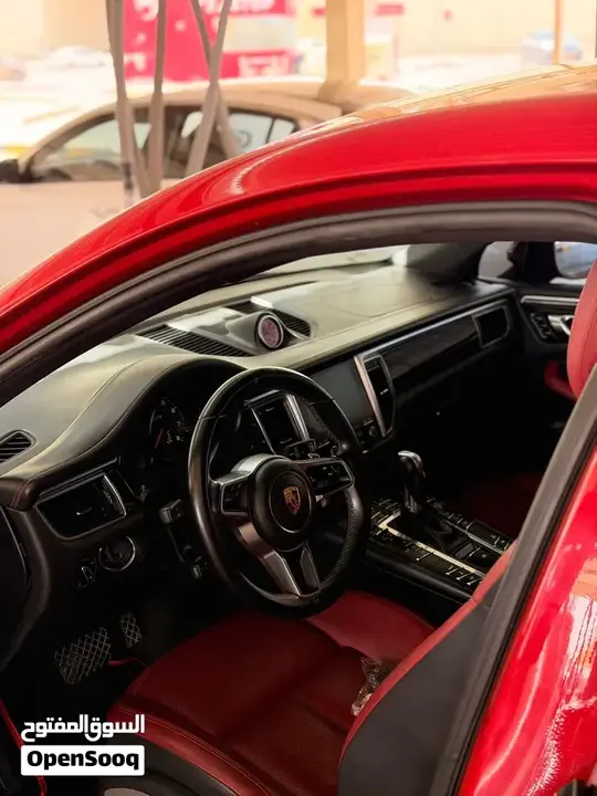 Porsche Macan 2017 photo 2