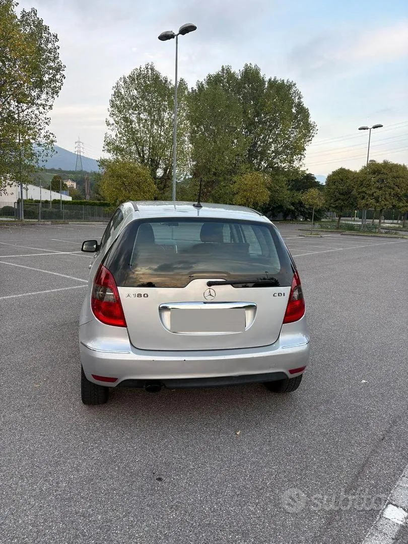 Mercedes-Benz A 2009 photo 4