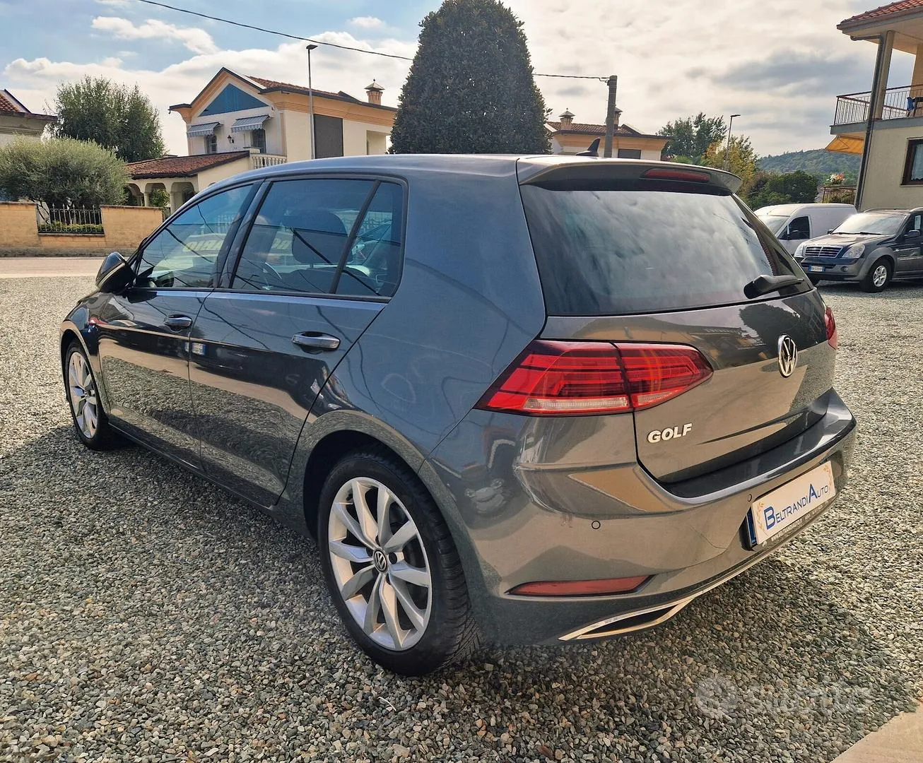 Volkswagen Golf 2018 photo 2