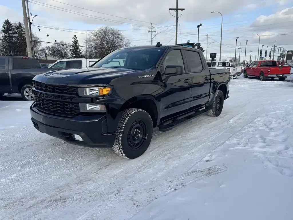 Chevrolet Silverado 1500 2021 photo 3
