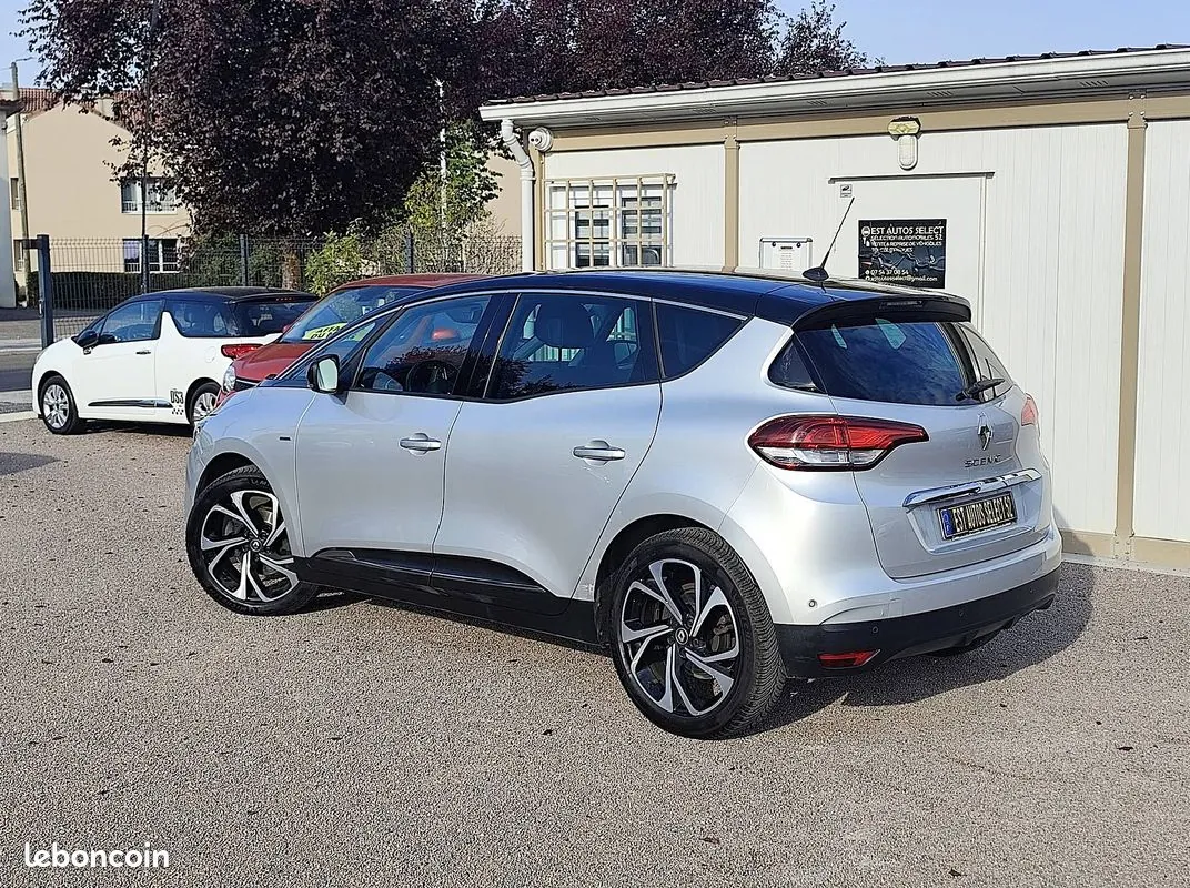 Renault Scenic 2020 photo 2