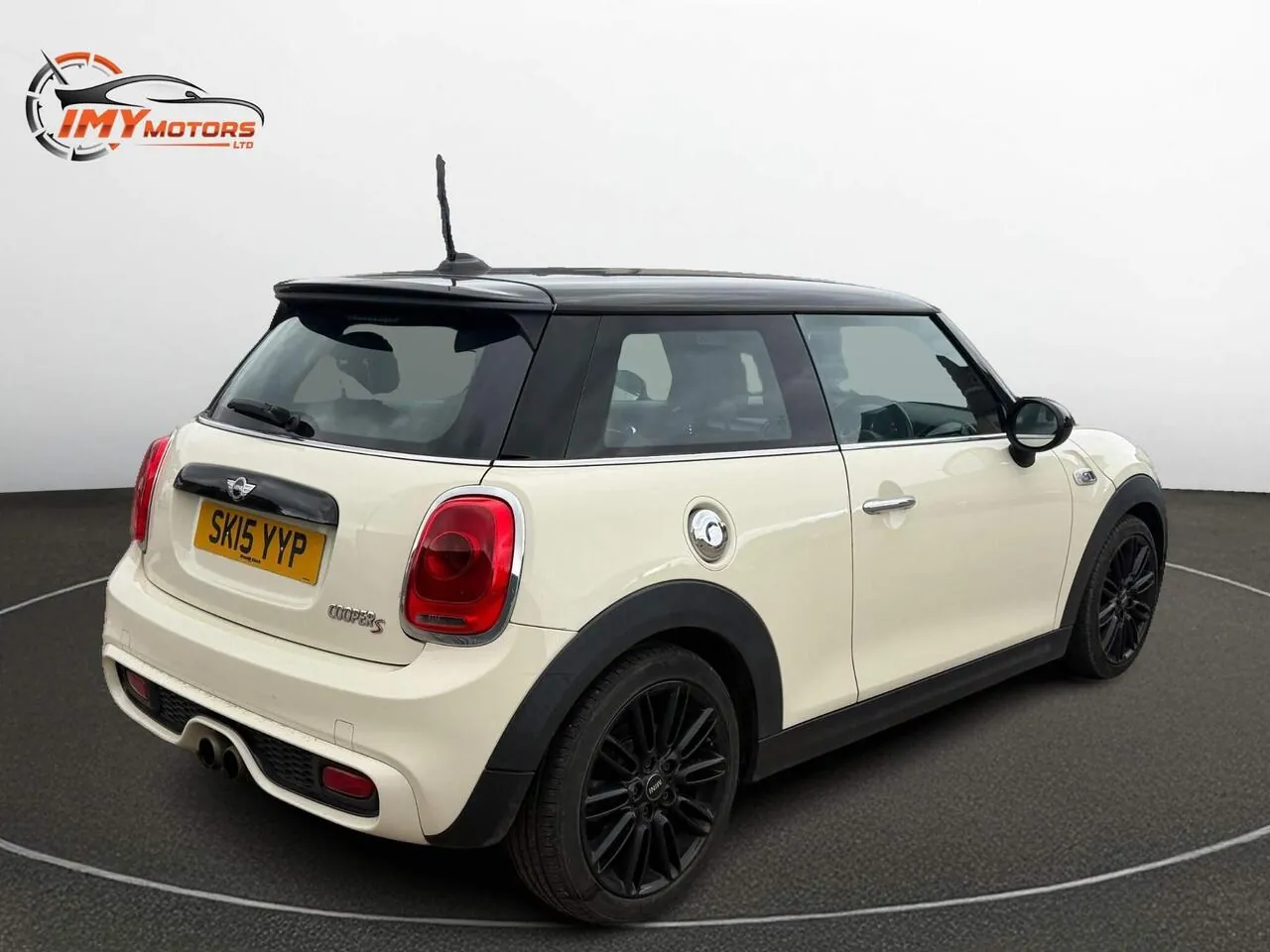 Mini Cooper S 2015 photo 4