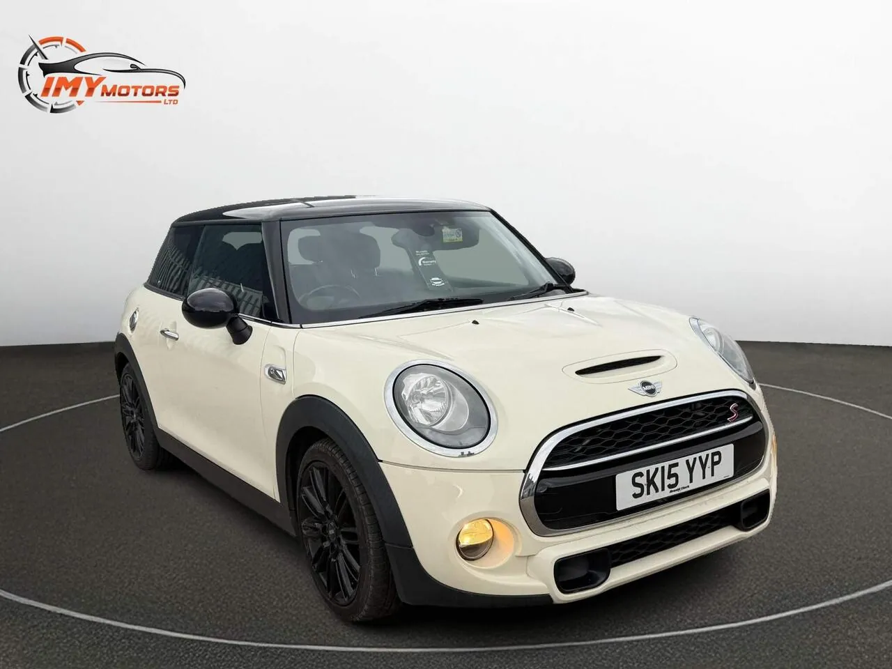 Mini Cooper S 2015 photo 2