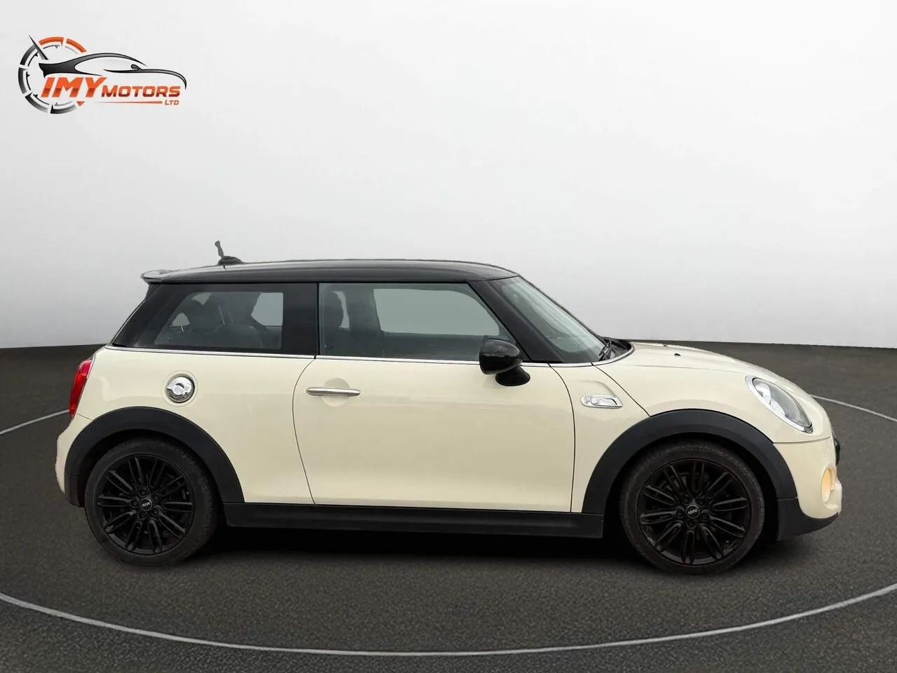 Mini Cooper S 2015 photo 3