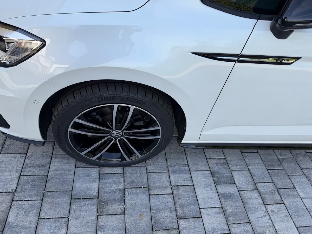 Volkswagen Touran 2025 photo 3