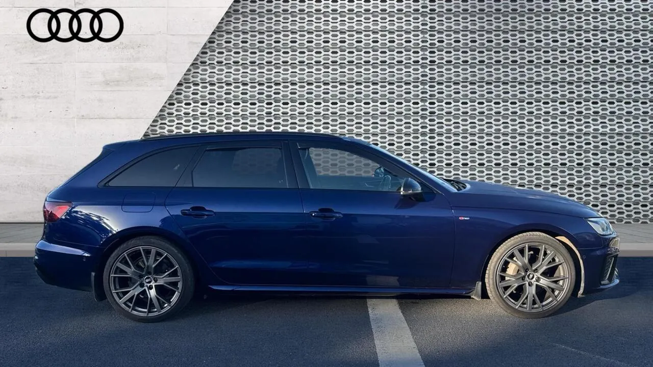 Audi A4 Avant 2021 photo 4