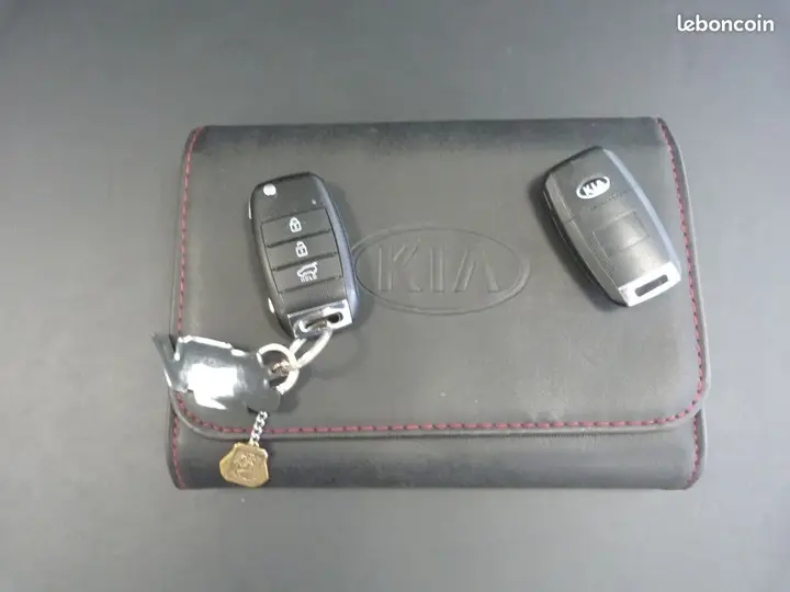 Kia Stonic 2018 photo 5