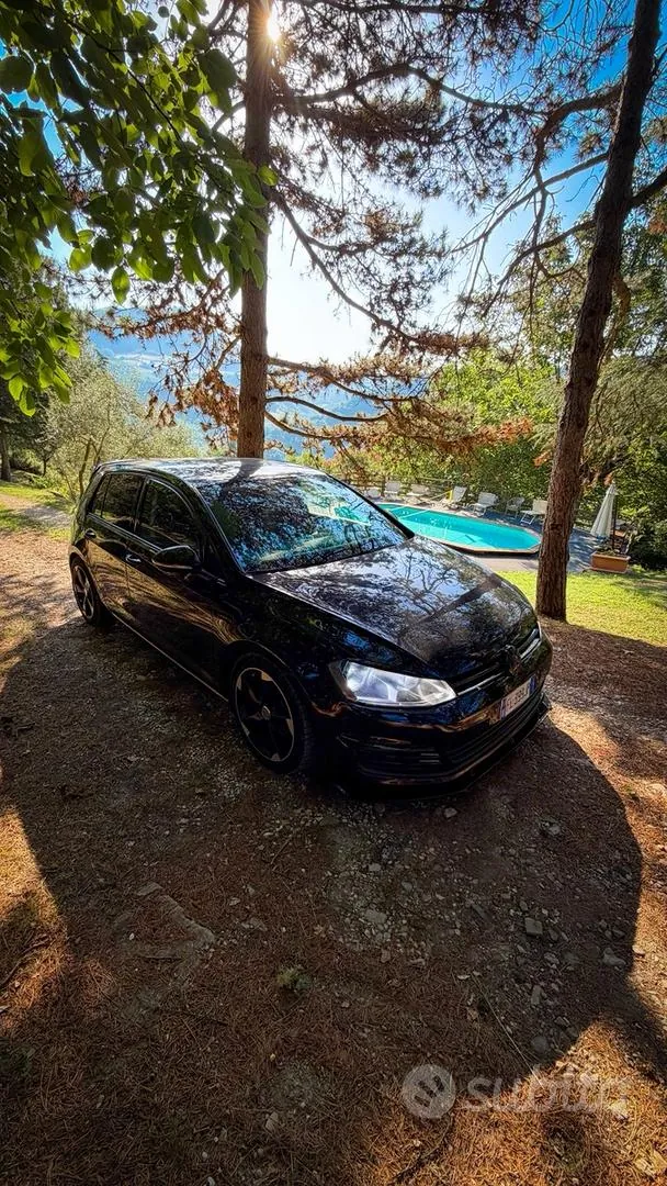 Volkswagen Golf 2017 photo 2