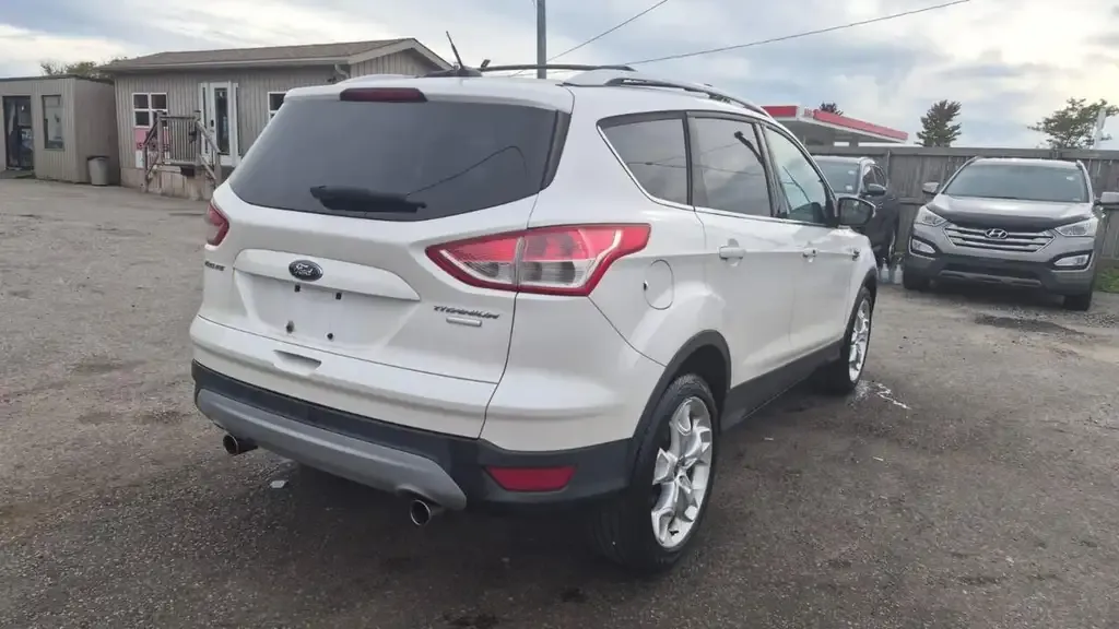 Ford Escape 2013 photo 5
