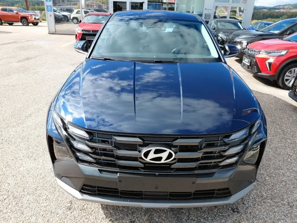 Hyundai Tucson photo 2