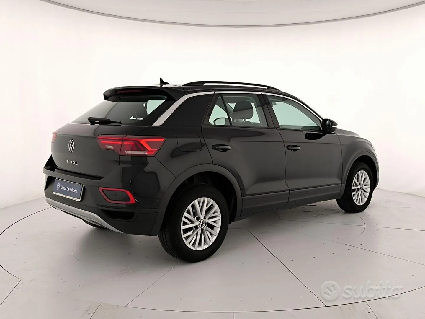 Volkswagen T-Roc 2025 photo 2