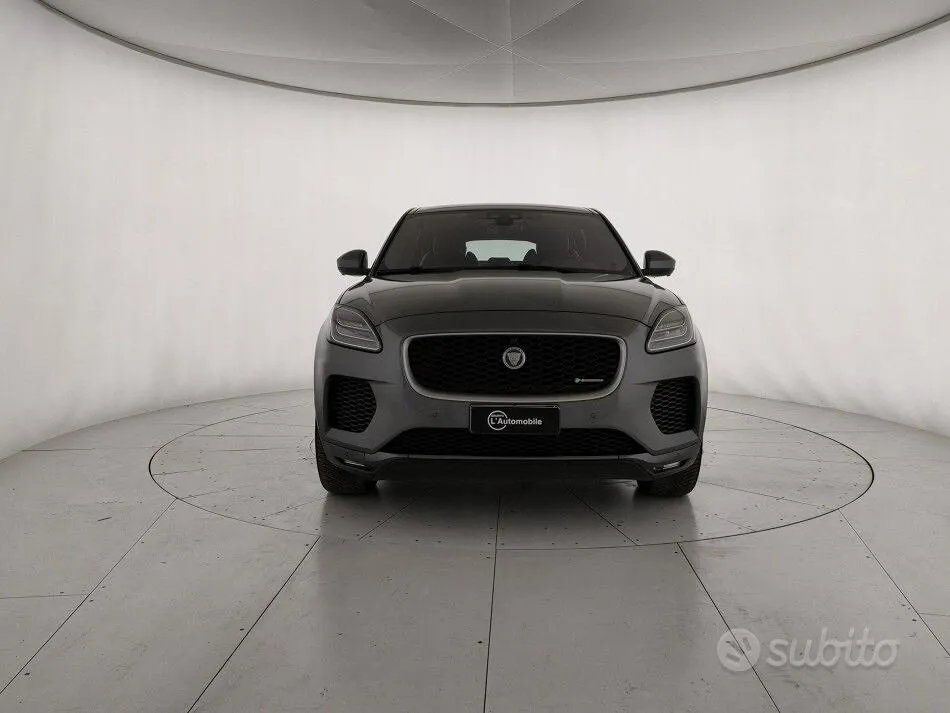 Jaguar E-Pace 2019 photo 2