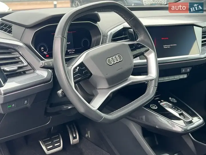 Audi Q4 E-Tron 2023 photo 3