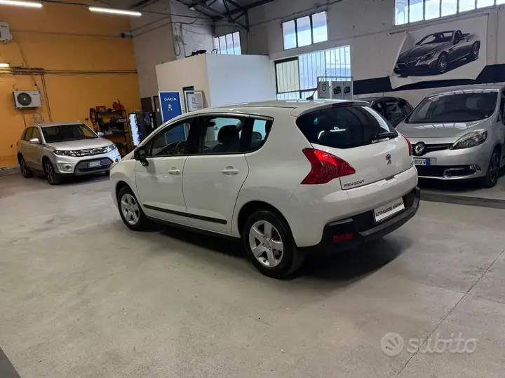 Peugeot 3008 2011 photo 5