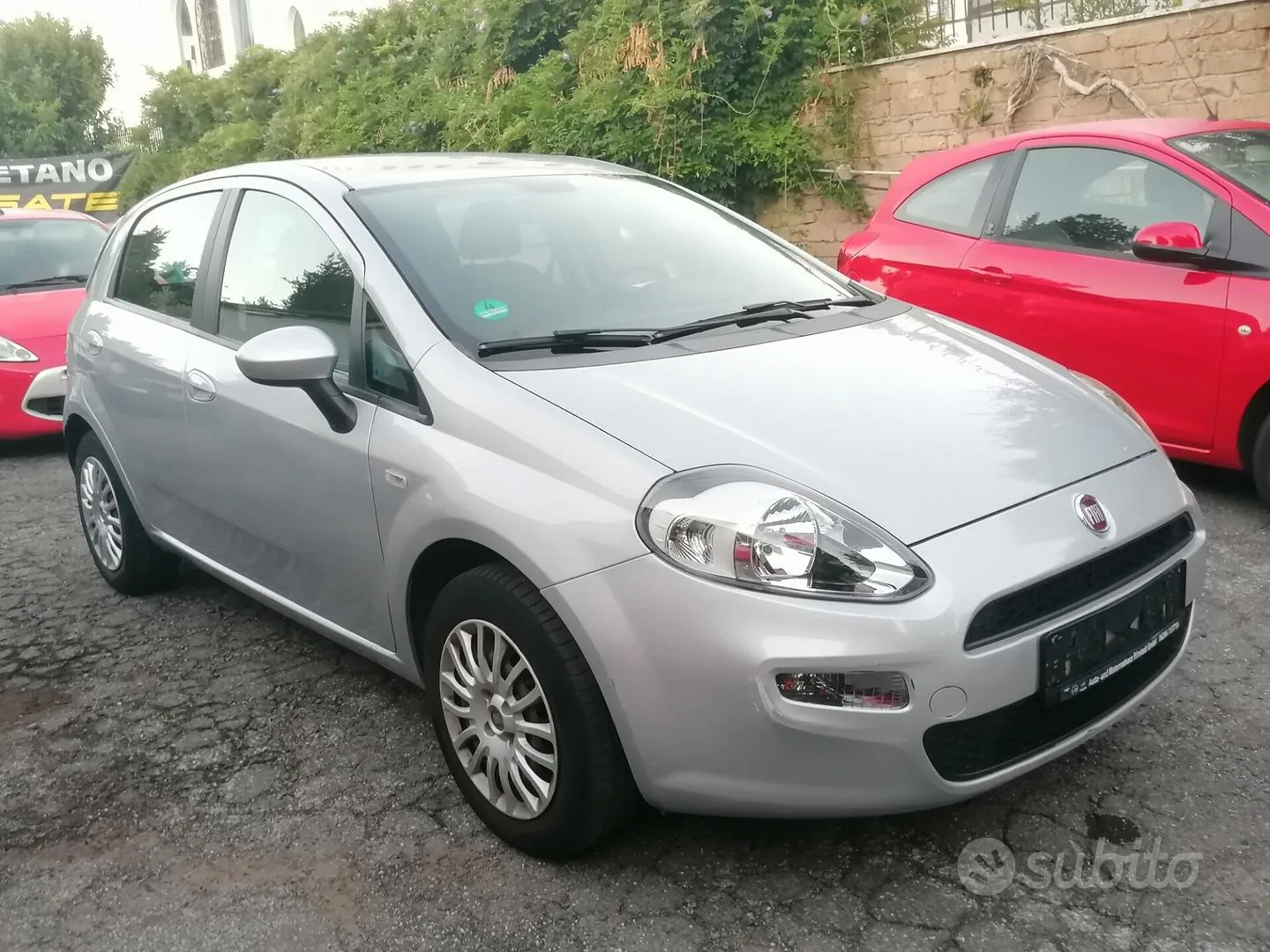 Fiat Grande Punto 2014 photo 2