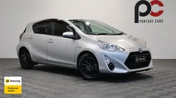 Toyota Aqua 2015 photo 2