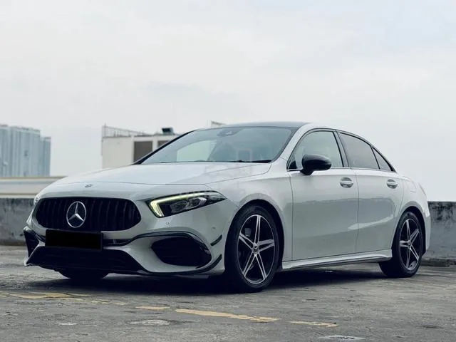 Mercedes-Benz A45 Amg