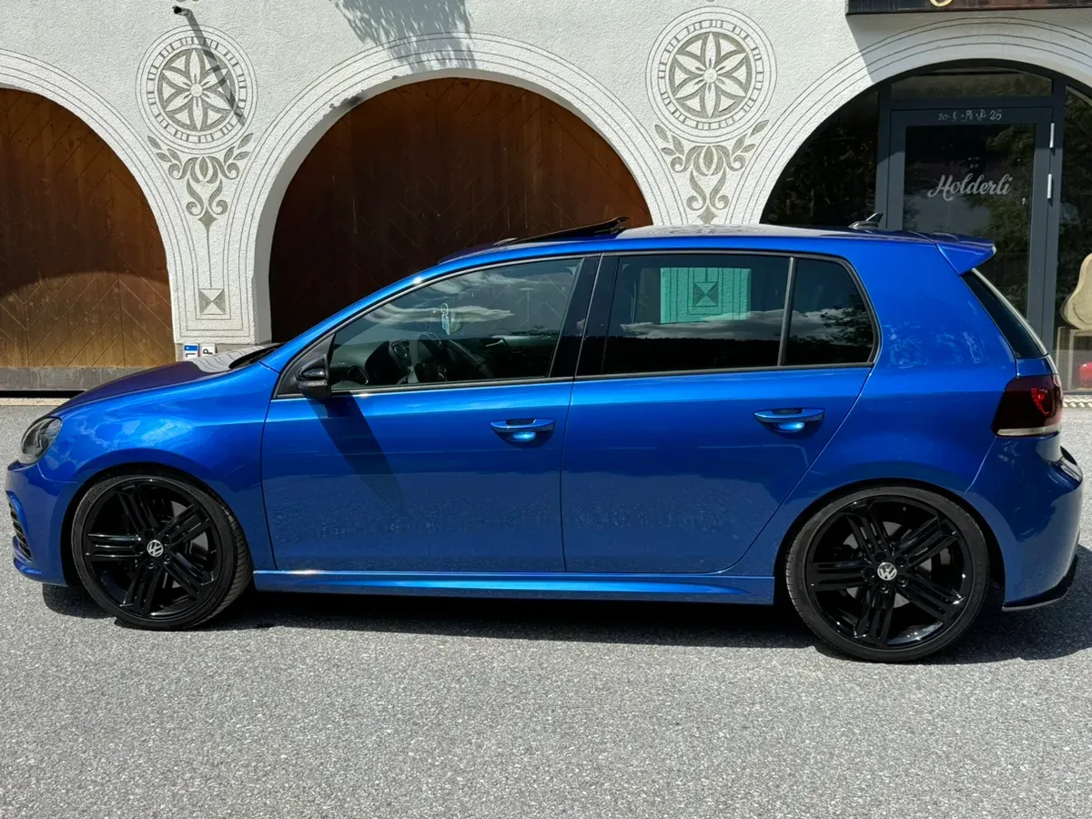 Volkswagen Golf 2011 photo 3