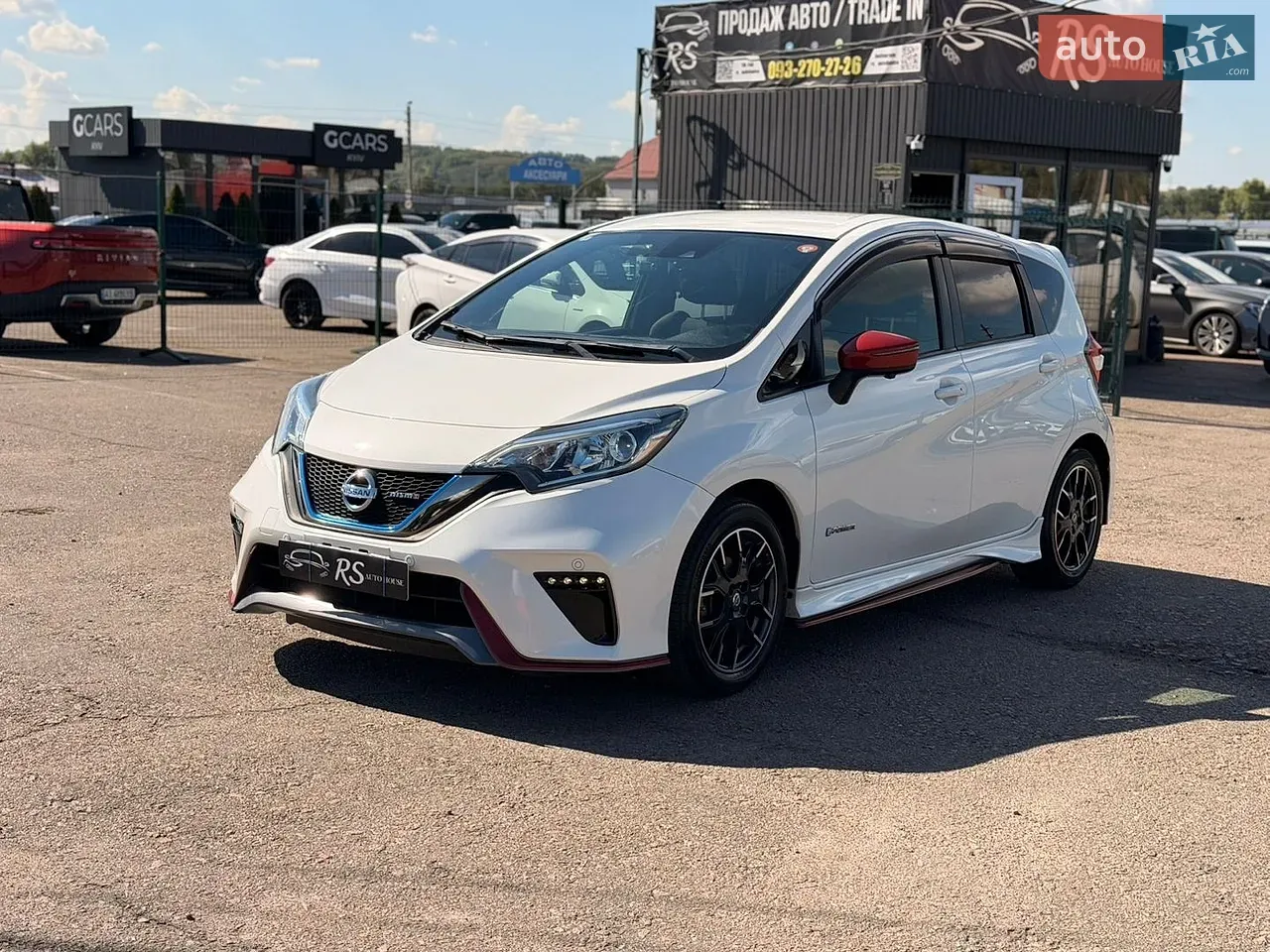 Nissan Note 2018 photo 4