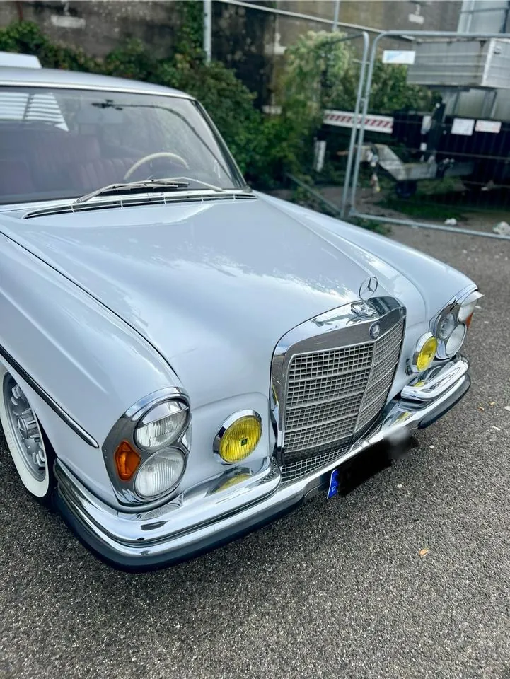Mercedes-Benz W108