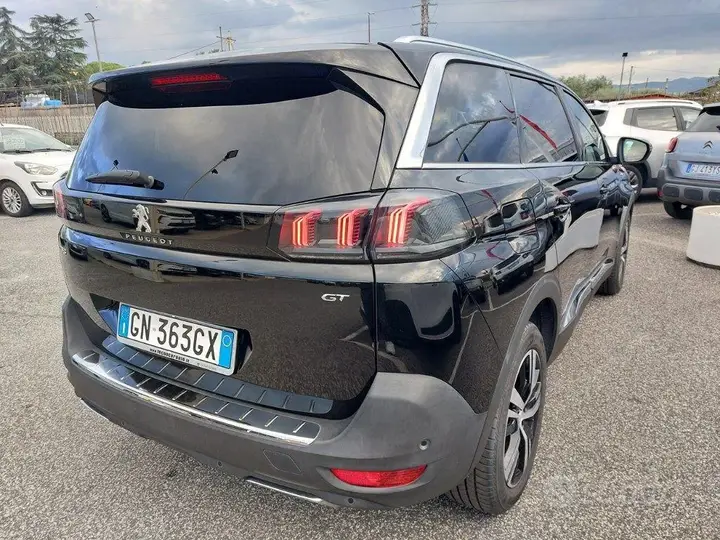 Peugeot 5008 2023 photo 4