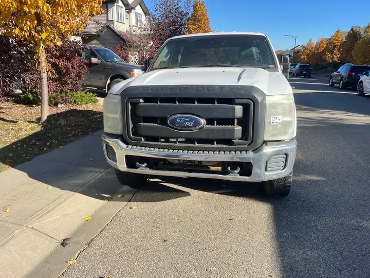 Ford F250 2011 photo 3